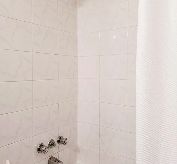 1025 Munroe Ave #202 — Photo 13