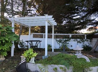 352 Roundhouse Creek Rd, Trinidad, CA 95570