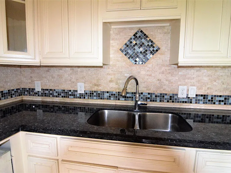 7326 Eagle Pass St — Photo 20