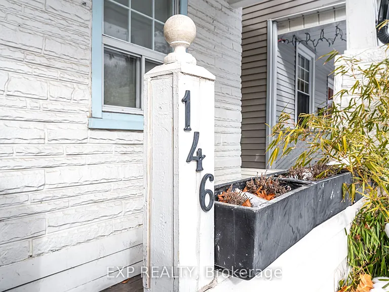 146 Hanson St — Photo 6