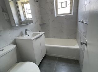 6115 185th St, Fresh Meadows, NY