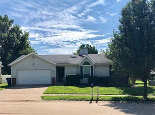 2057 Central Pkwy, Florissant, MO
