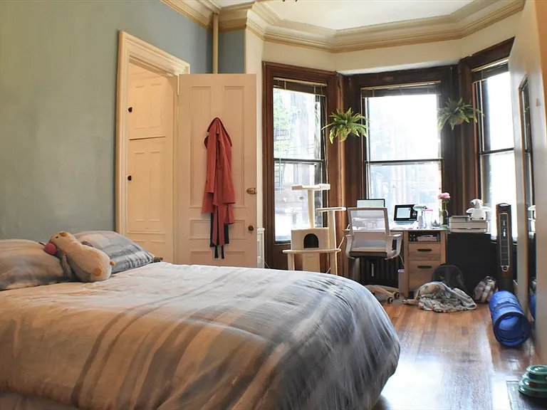 31 Fairfield St #2 — Photo 10