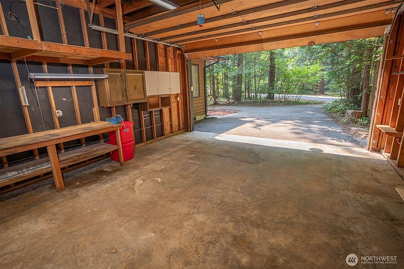 4th image of 140 N Dow Creek Drive