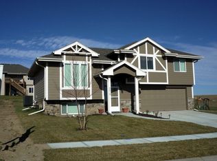 4818 Spring Cir, Council Bluffs, IA 51503