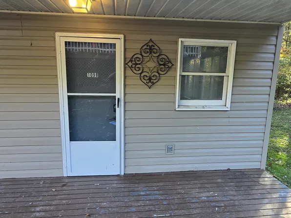 109 Overlook Dr #B, Slippery Rock, PA 16057