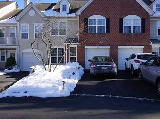 15 Prescott Ct, Basking Ridge, NJ 07920