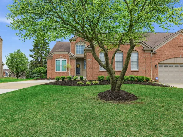 1644 Boulder Ct, Rochester, MI 48306
