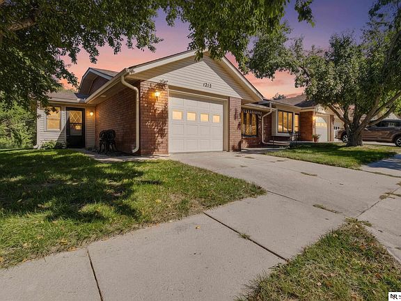 4th image of 1212 Silver Ridge Rd #41