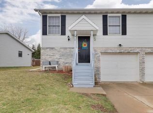 1610 Beech St, Normal, IL 61761