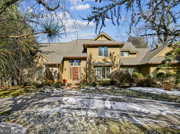 73 Seminary Farm Rd, Lutherville Timonium, MD 21093