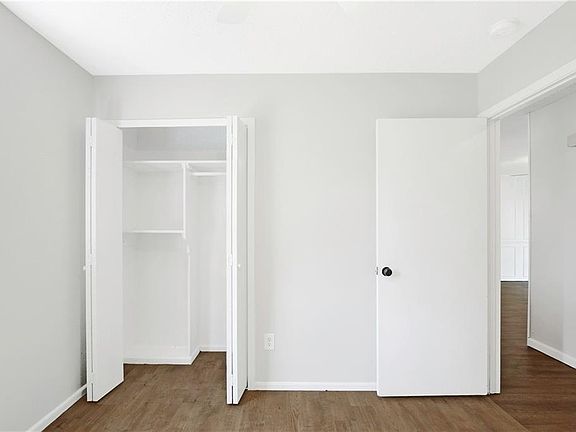 4th image of 2136 Charles Dr