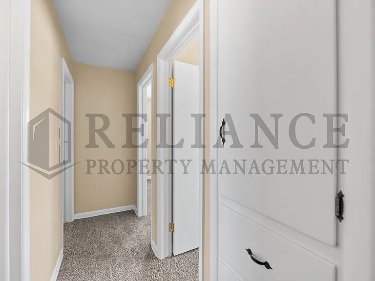 3052 S Bonn Ave — Photo 6
