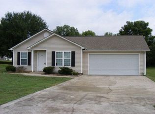 3140 Freedom Ln, Dalton, GA 30721