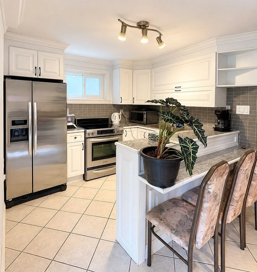 2 bed, $1,790 — Photo 2