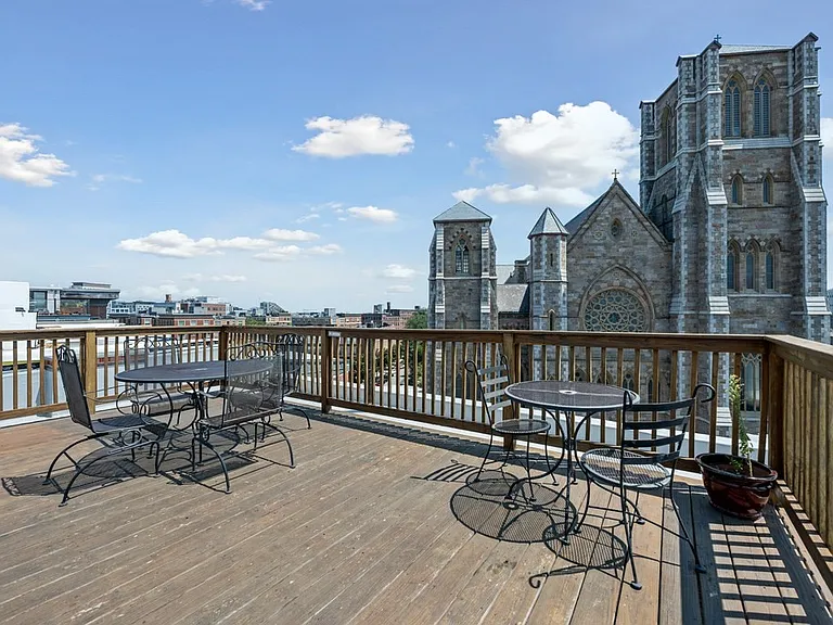 1411 Washington St #24 — Photo 20