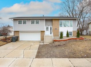 14835 Menard Ave, Oak Forest, IL 60452