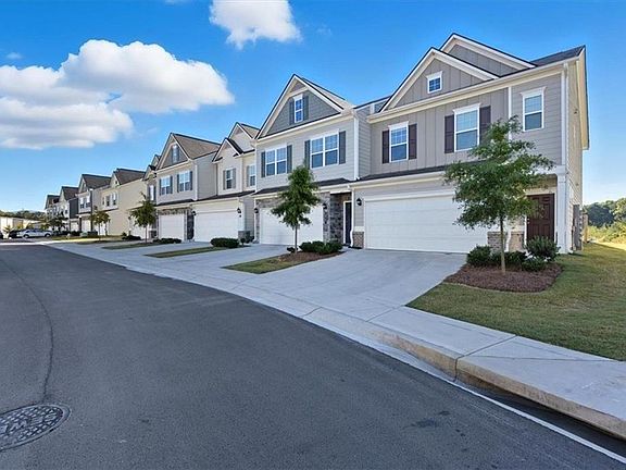 4th image of 91 Pinnacle Way