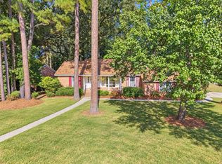 400 Stratford Dr, Summerville, SC 29485