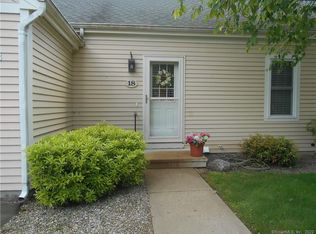 18 Cornfield Point UNIT 18, Woodstock, CT 06281