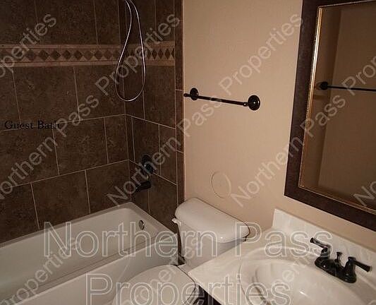5th image of 3628 Grand Bahamas Dr