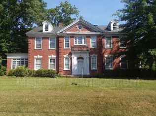 1204 S Garnett St, Henderson, NC 27536
