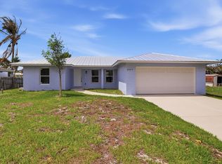 2805 SE Carroll Street, Stuart, FL 34997