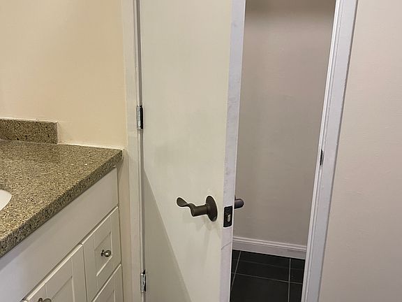 4th image of 462 26th Ave #4