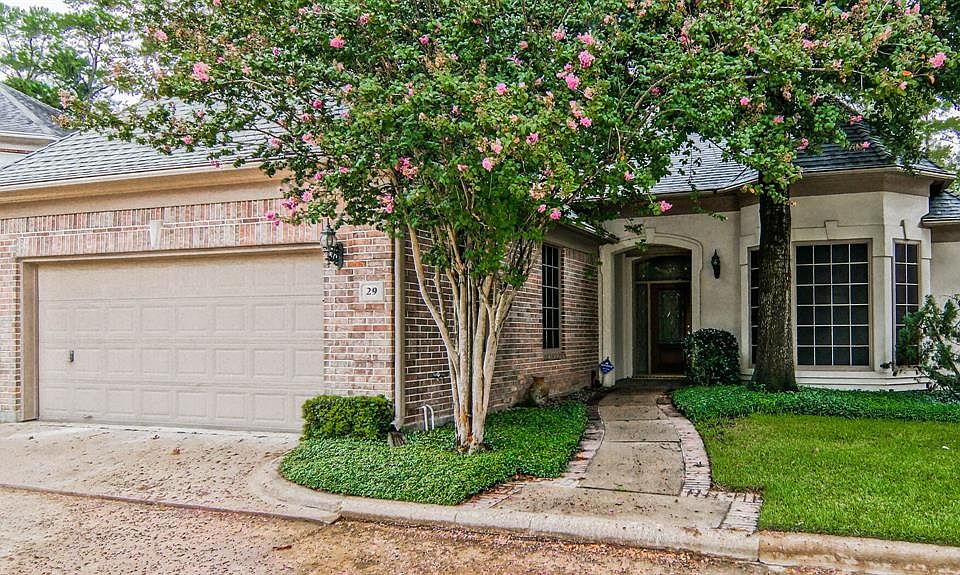 1st image of 29 Champion Villa Dr