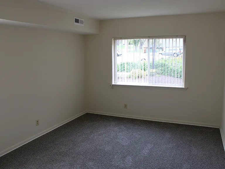 Liberty Place — Photo 12