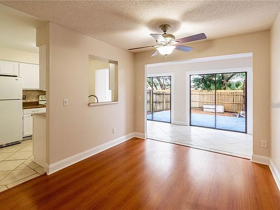 5th image of 2976 Lowell Ct
