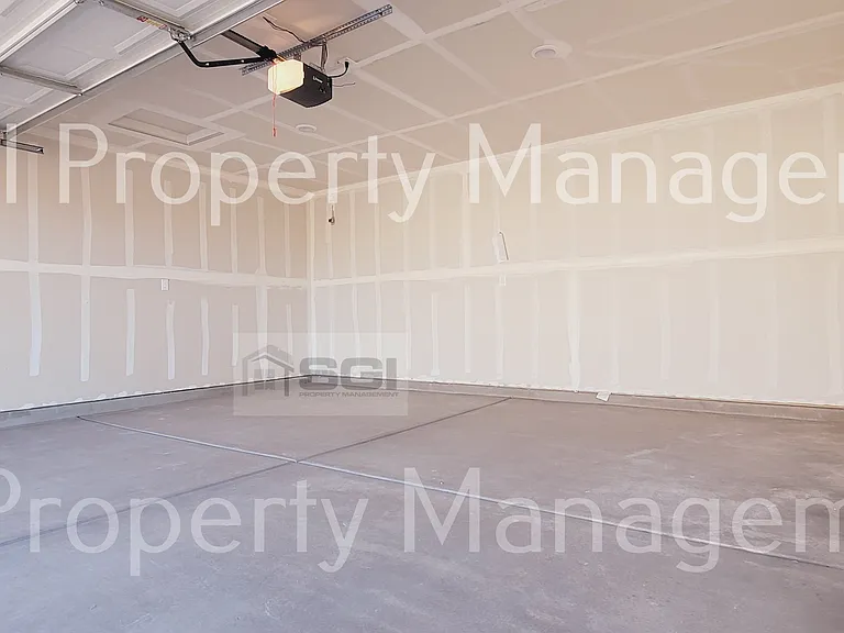 2025 E Velvet Pl — Photo 34