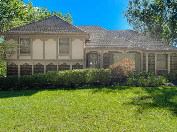 12753 Overbrook Rd, Leawood, KS 66209