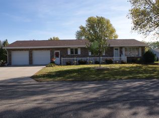 506 Kaye St, Tyler, MN 56178