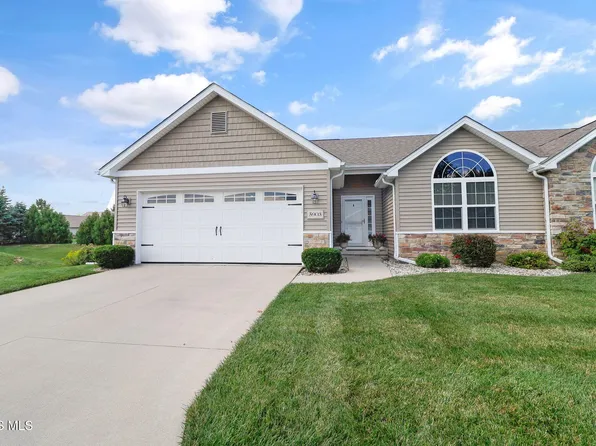 5903 Pine Tree Pl, Sylvania, OH 43560