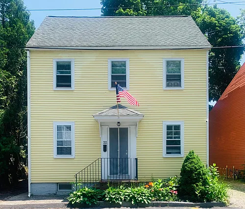 22 Dearborn St Photo 1