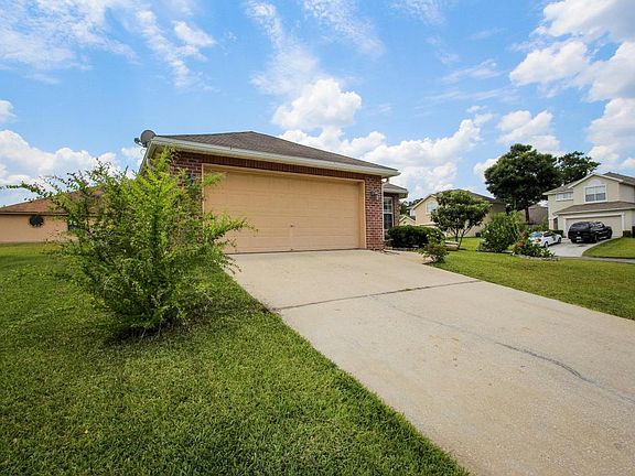 2nd image of 194 Dover Bluff Dr