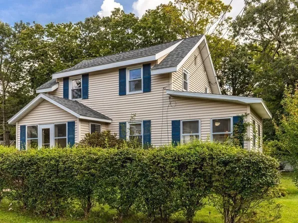 11 Noonan St, Mansfield, MA 02048