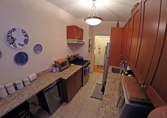 breakfast area of kitchen