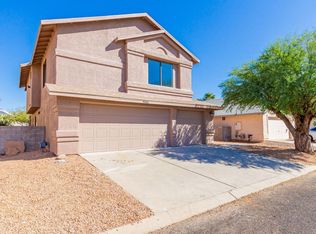 9006 N Lattimore Ln, Tucson, AZ 85742