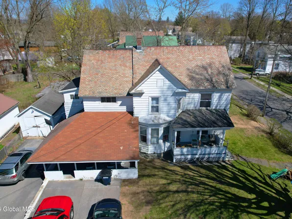 29 Oak Street, Hudson Falls, NY 12839