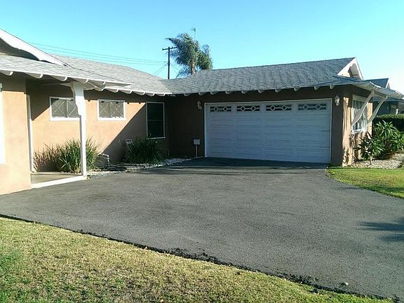 2nd image of 1516 Belmont Ave
