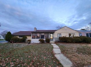 221 W New York Ave, Somers Point, NJ 08244