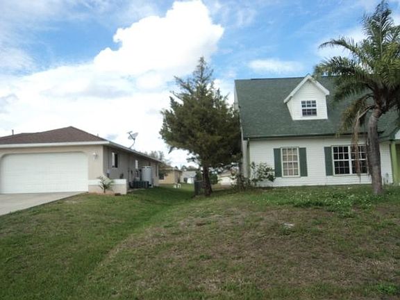 3rd image of 2041 NE 27th Ter