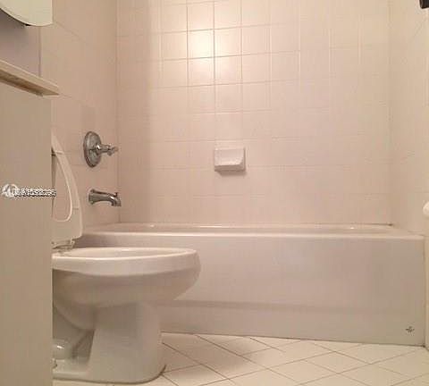 2nd image of 1320 SE 31st Ct