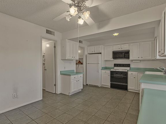 5th image of 4083 E Campbell Ave