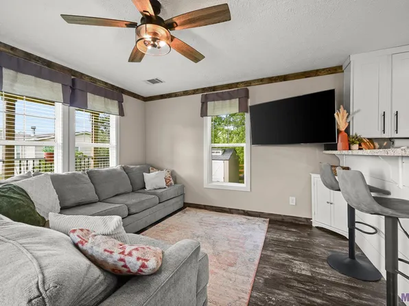 38124 Bantam Tracks Rd, Gonzales, LA 70737