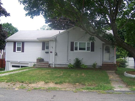 2nd image of 138 Fellsmere St