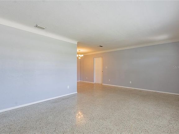 5th image of 6330 17th Ln N