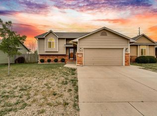 2369 S Milstead Ct, Wichita, KS 67209